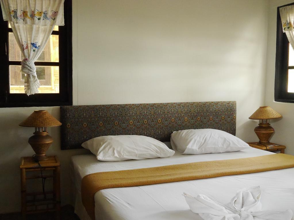 فندق Ko Phi Phiفي  Charlie Hut Bungalow الغرفة الصورة