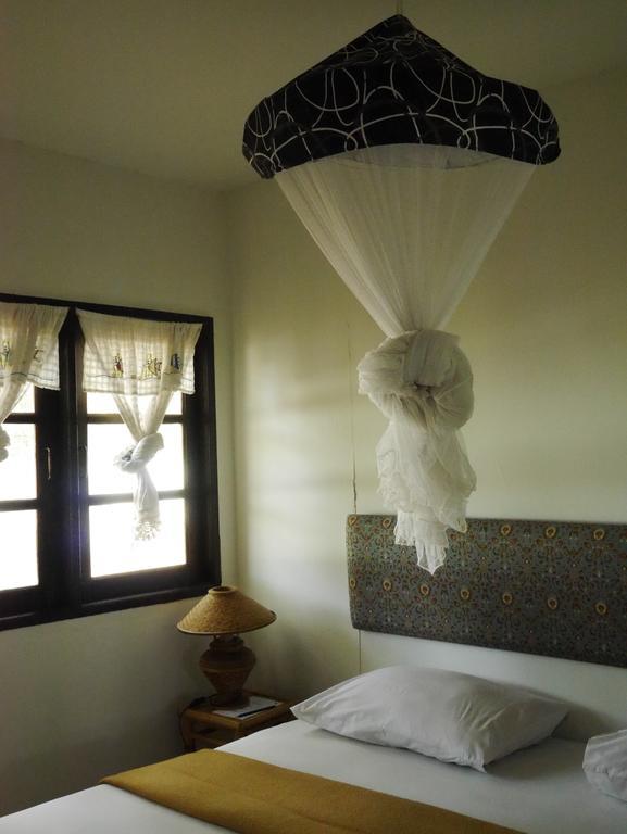 فندق Ko Phi Phiفي  Charlie Hut Bungalow الغرفة الصورة